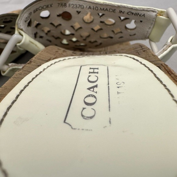 Coach Brook Off White Patent Leather Signature C Wedge Sandals Cork Women 7.5B - Picture 5 of 7